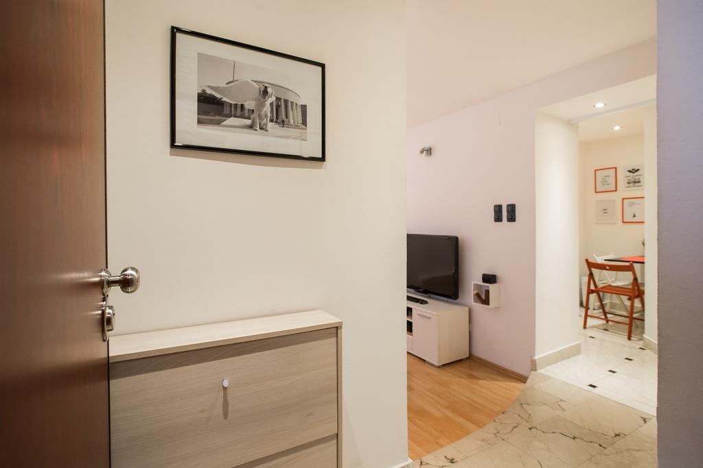 Eazzynight Center Apartment ซาเกร็บ ห้อง รูปภาพ