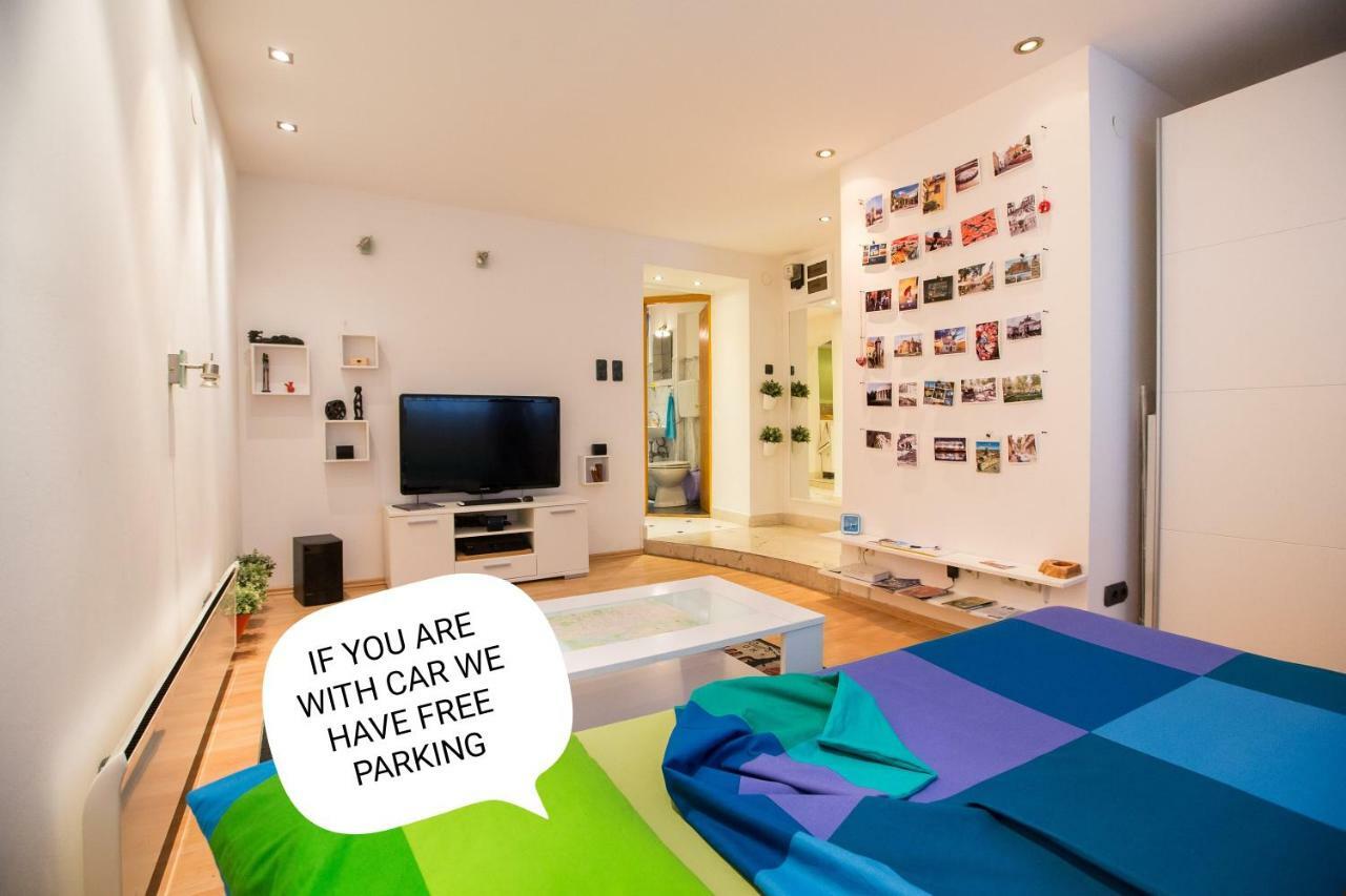 Eazzynight Center Apartment ซาเกร็บ ภายนอก รูปภาพ
